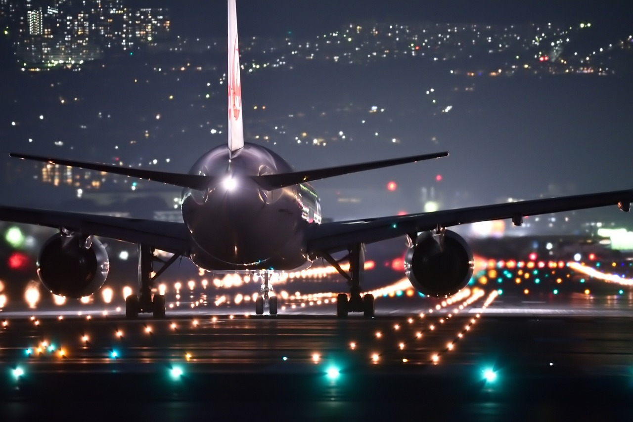 Night airport transportation service